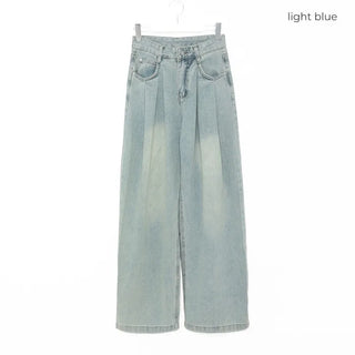 Tucked wide-leg pants