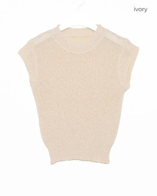 Sleeveless mock neck knit