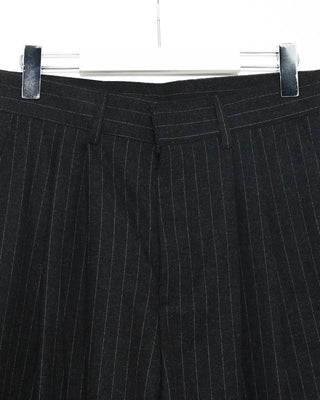(Unisex) Pinstripe Two-Pleat Wide Winter Slacks
