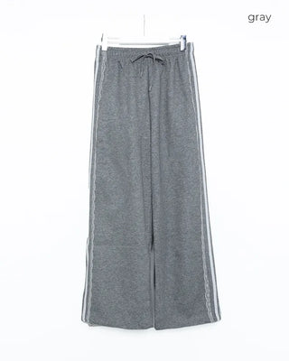 Lace-line sweatpants