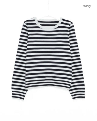 Round neck striped ribbed hem knit