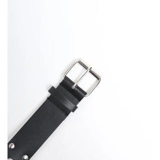 Eyelet belt