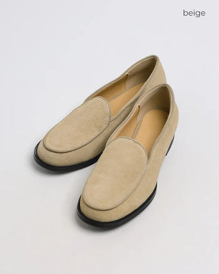 Round-toe slip-on loafers