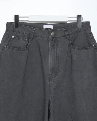 Flap pocket curved fit cotton pants