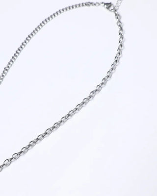 Line design lead necklace