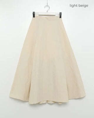 Two-pleated long skirt
