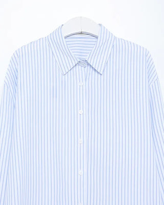Pencil double stripe side round slit shirt