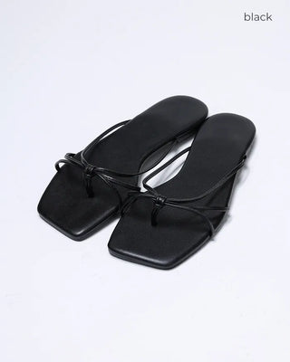 Square strap sandals