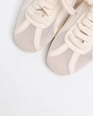 Mesh sneakers