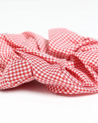 Checkered scrunchie