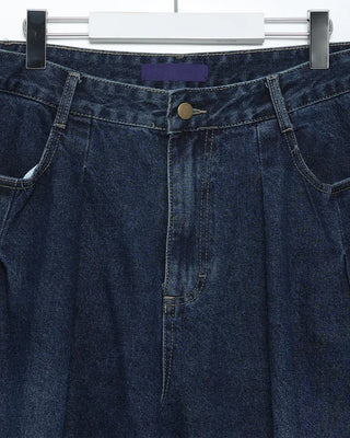 Two-pleat denim pants