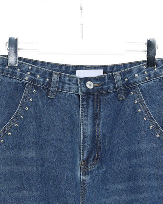 Studded Line Point Straight Denim Pants