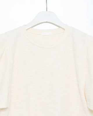 Shoulder puff semi-cropped blouse