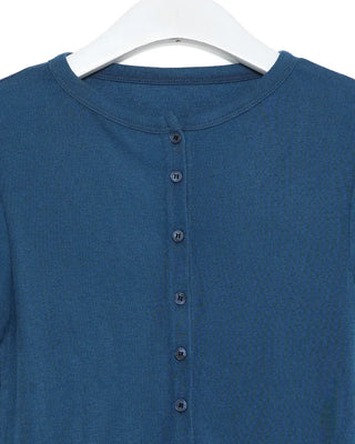 Button-down short-sleeved T-shirt