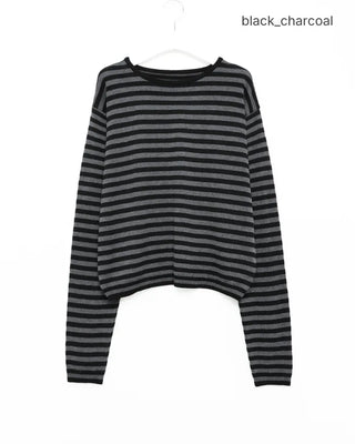 Round neck loose long-sleeve knit