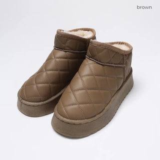 Quilted sheepskin boots