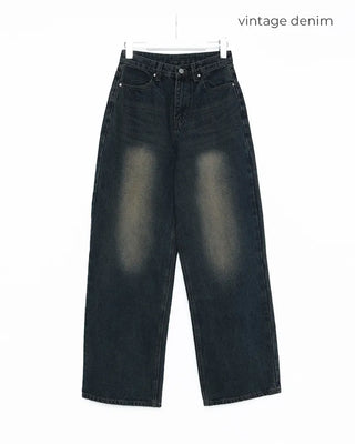 Wide-leg denim jeans with rear pockets