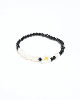 Daisy Flower Bead Bracelet