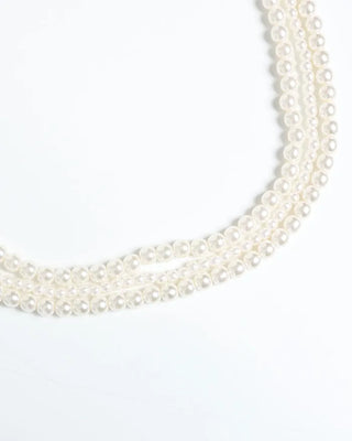 Layered pearl necklace
