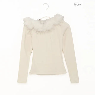 Fur off-shoulder long t-shirt