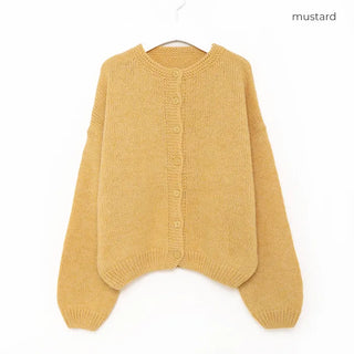 Loose-fitting button-up wool cardigan
