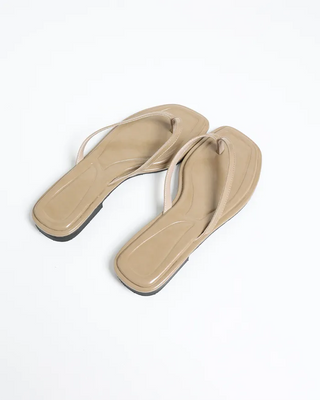 Simple design sandals