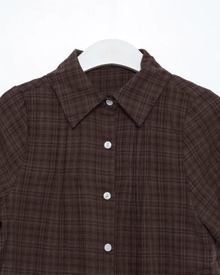 Checked pintuck short-sleeved blouse