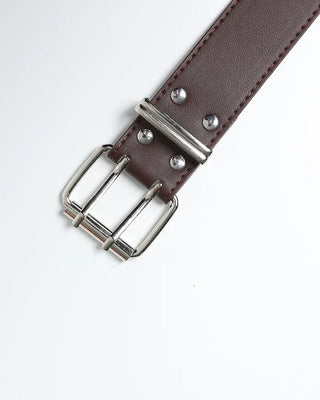 Double eyelet square buckle leather belt