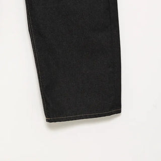 Back pocket stitch wide rigid denim pants