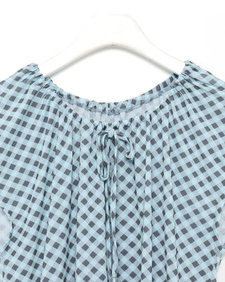 Checked round blouse