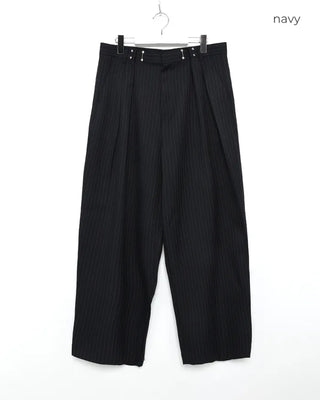 Waist buckle striped pants