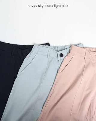 Curved wide-leg pants
