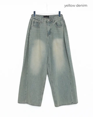 Side-tucked balloon denim pants