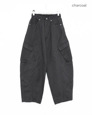Color-block cargo pants