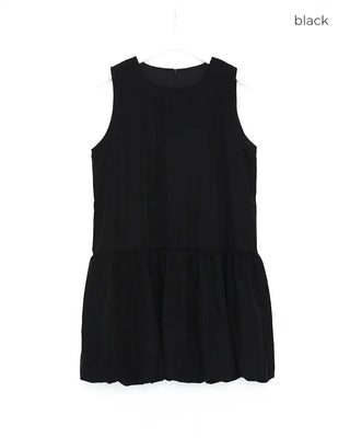 Sleeveless balloon mini dress