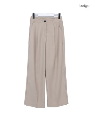 Normal tuck slacks