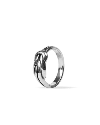 Chic Knot Ring