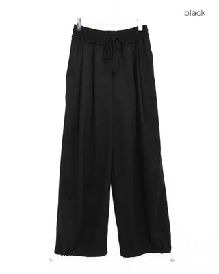 Elastic waistband, one-pleat slacks