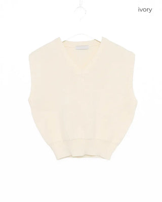 V-neck ribbed hem semi-cropped knit vest