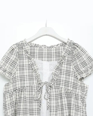 Front Ribbon Check Puff Sleeve Top