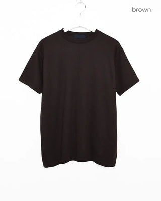 Round short-sleeved knit t-shirt