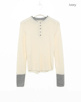 Half-open long-sleeve T-shirt