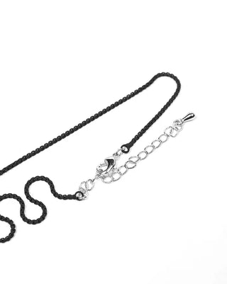Simple black necklace