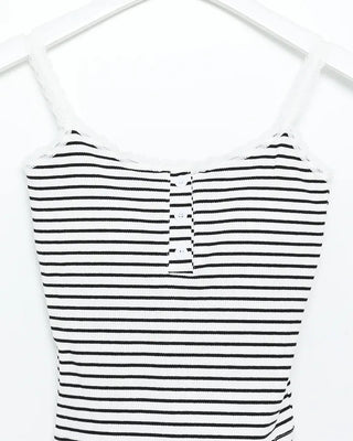 Lace button camisole with built-in cups