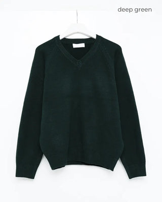 Unisex V-neck knit
