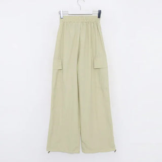 Side pocket nylon pants