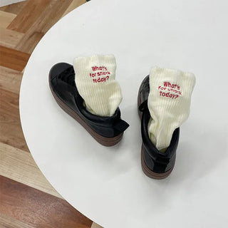 Back lettering socks