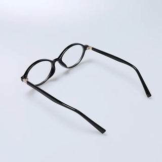Oval frame glasses