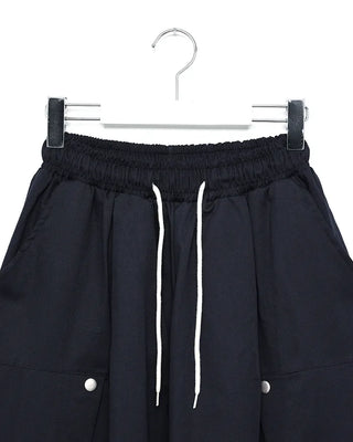 Round Tuck Wide Pants