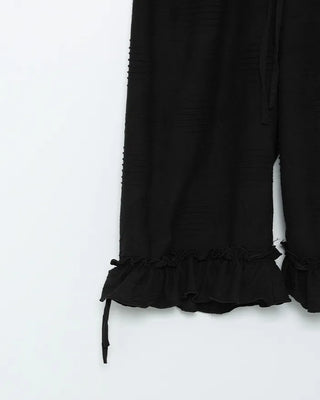 Big Pattern Dot Frill Hem Half Pants